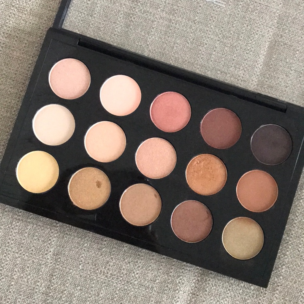 MAC Eye Shadow X 15 Warm Neutral Palette